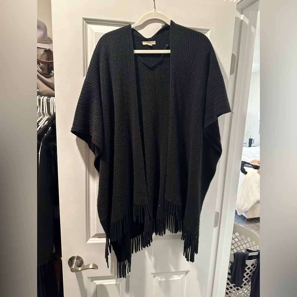 Loft Black Shaw